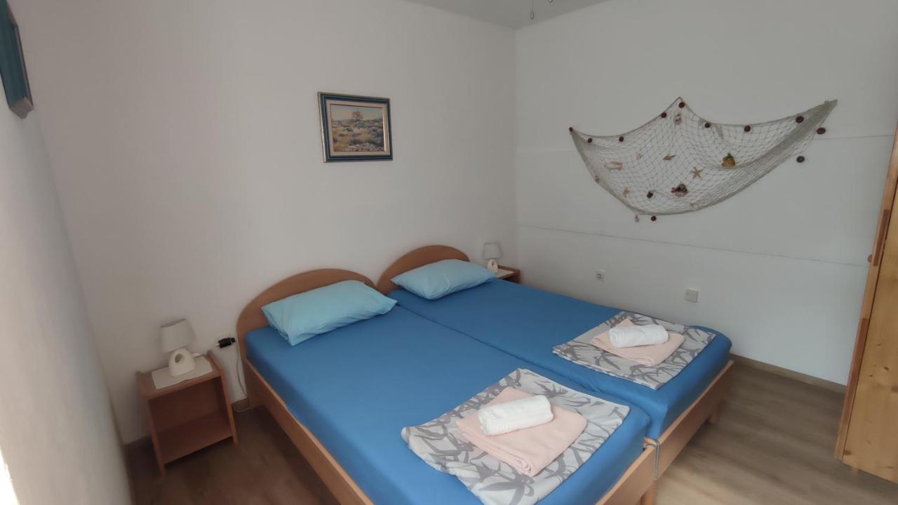 Apartments Tonkovic Kornić Buitenkant foto