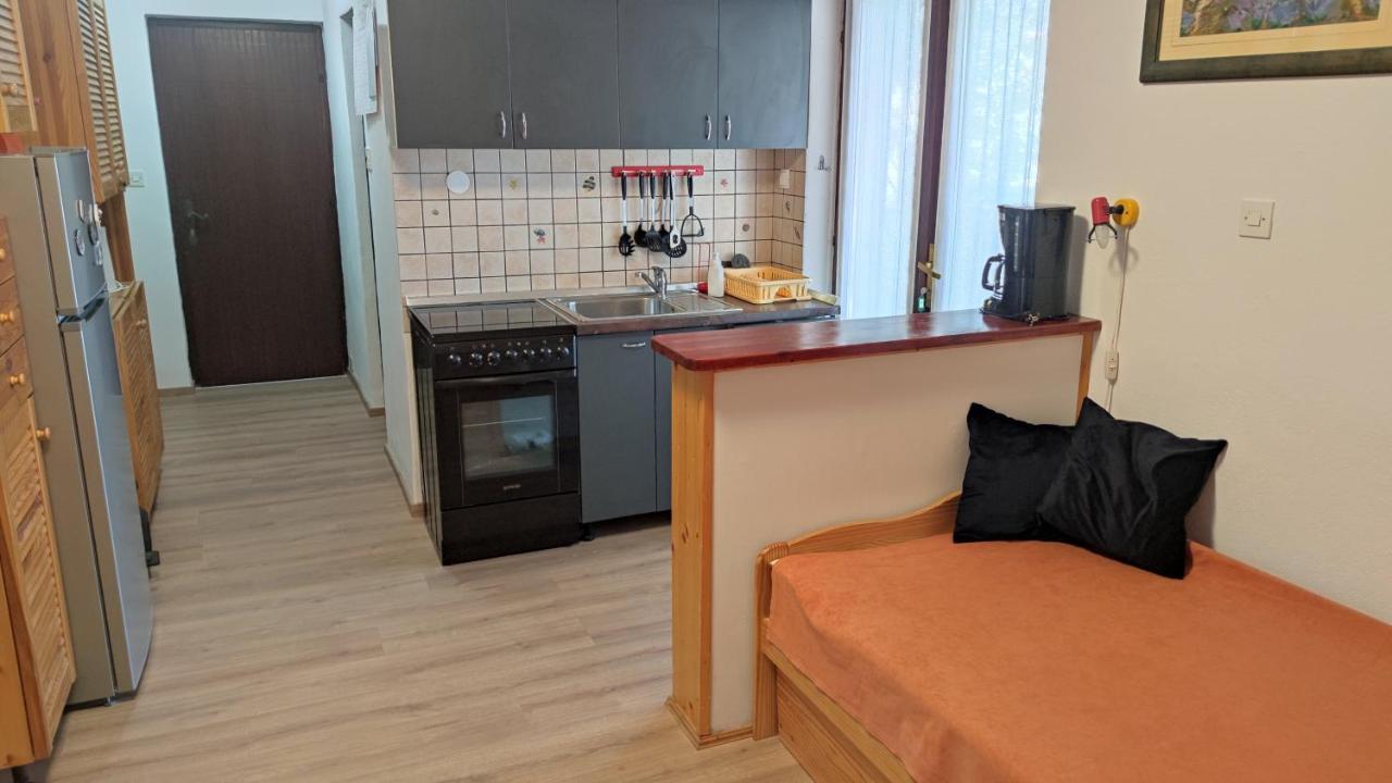 Apartments Tonkovic Kornić Buitenkant foto