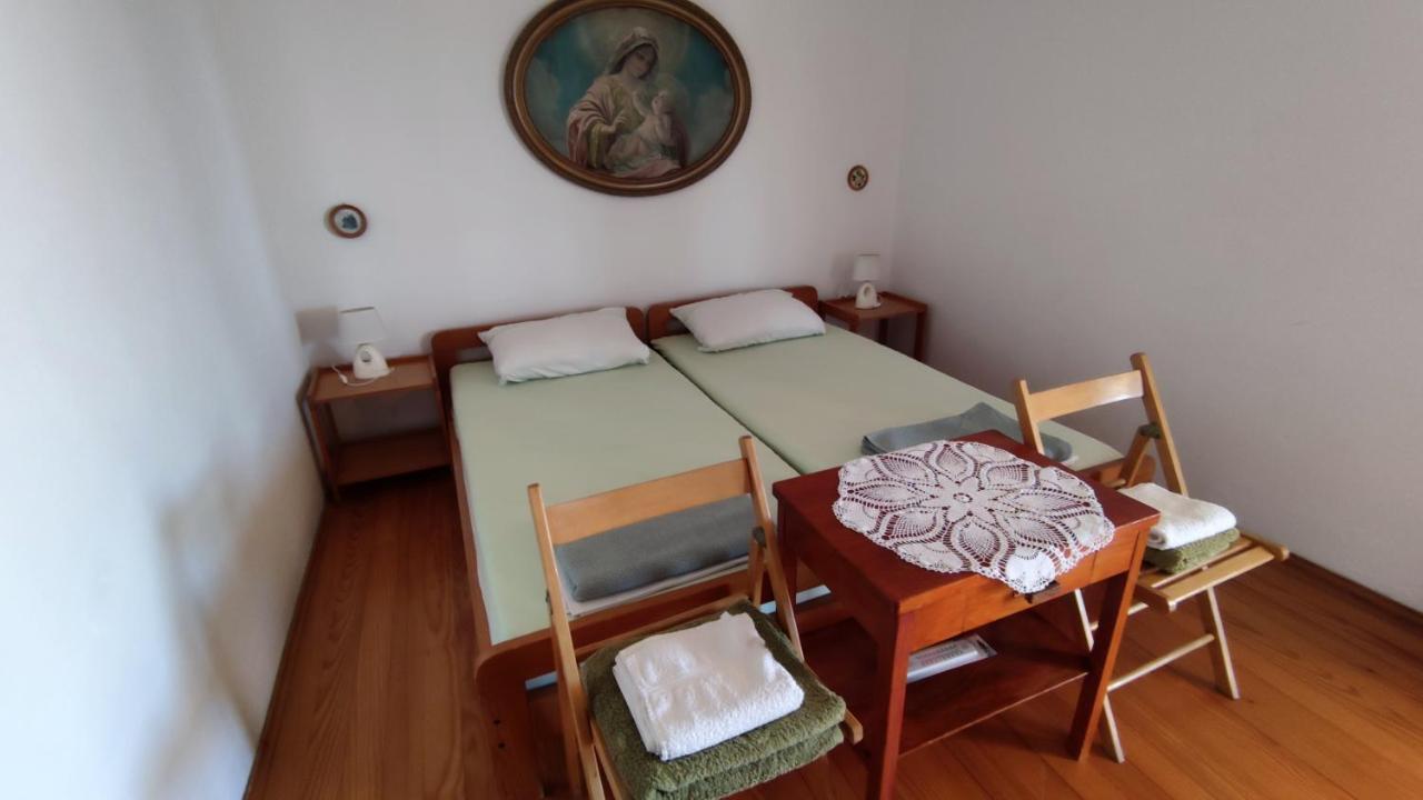 Apartments Tonkovic Kornić Buitenkant foto